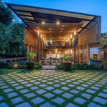 Kayumanis Nusa Dua Private Villa & Spa-3